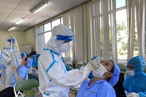 Vĩnh Phúc yêu cầu doanh nghiệp test nhanh 100% lao động từ Hà Nội, Bắc Ninh