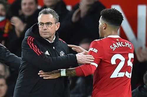 Rangnick phải chuyển sơ đồ thi đấu của Man United vì Sancho