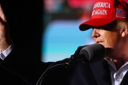 Ông Trump phát tín hiệu mạnh mẽ về kế hoạch tranh cử năm 2024