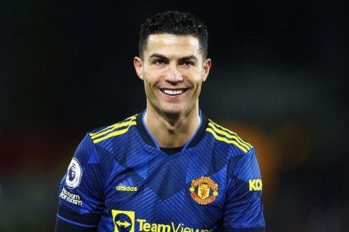 Ronaldo ra điều kiện để ở lại Man United