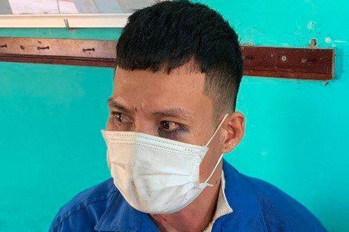 Bắt người ở quán cà phê để đòi nợ