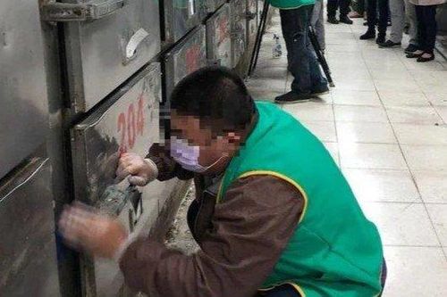 Tài xế say xỉn ở Đài Loan bị phạt lau dọn nhà tang lễ