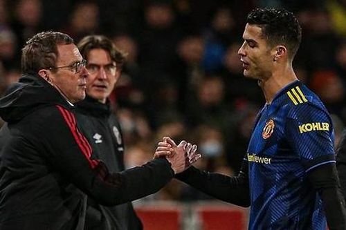 HLV MU giải thích về quyết định thay người khiến Ronaldo giận dỗi