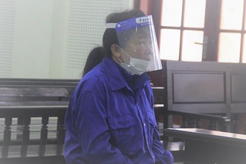 Con gái mua ma túy rồi cất giấu tại nhà mẹ