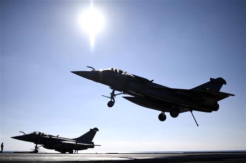 Pháp bàn giao đàn 'phượng hoàng bầu trời' Rafale đầu tiên cho Hy Lạp