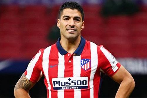 Luis Suarez trên đường gia nhập Aston Villa