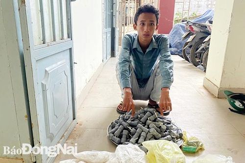 Bắt giữ đối tượng có hành vi sản xuất, tàng trữ pháo nổ