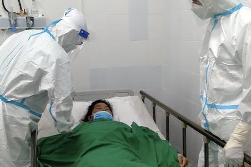 Cứu sống bệnh nhân COVID-19 bị vỡ túi phình mạch não