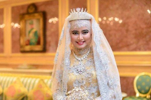 Đám cưới xa hoa của hoàng gia Brunei