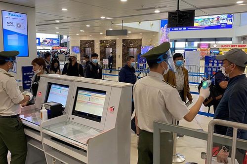 Kiến nghị sớm có hướng dẫn xét nghiệm cho phi công, tiếp viên và trẻ em đi máy bay