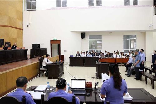 Phúc thẩm vụ Sabeco: Xét xử vắng mặt cựu Bộ trưởng Vũ Huy Hoàng