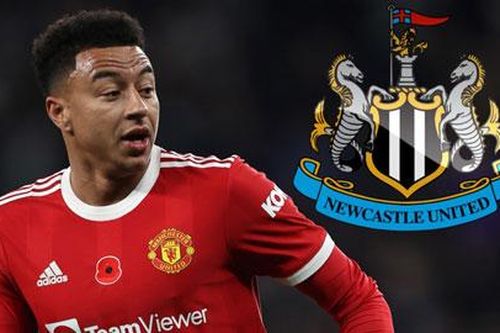 MU chỉ muốn bán đứt Lingard cho Newcastle