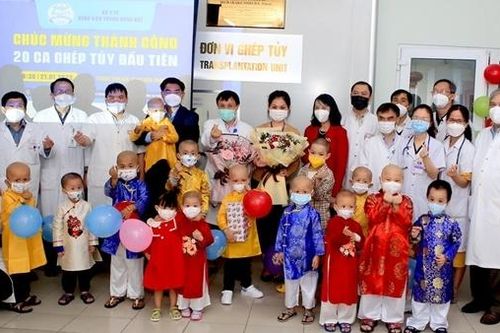 Ghép tế bào gốc cứu sống 20 bệnh nhi mắc bệnh hiểm nghèo