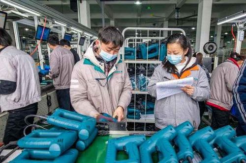 Các nhà máy Trung Quốc chịu sức ép lớn bởi Omicron