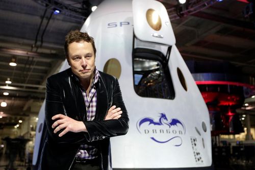 Elon Musk đề nghị gửi vệ tinh để 'giải cứu' Tonga