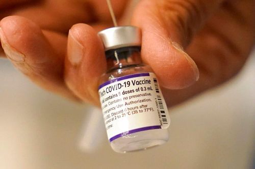Sự thật về tác dụng phụ nhiều người gặp phải sau tiêm vaccine Covid-19