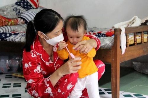 Tết của người ở lại