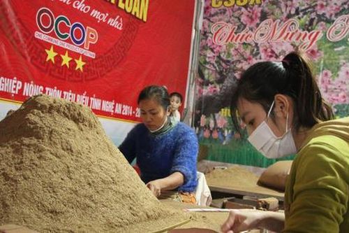 Xứ hương trầm hối hả vào vụ Tết