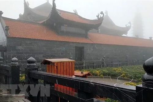 Khu vực Bắc Bộ, Thanh Hóa và Nghệ An tiếp tục có mưa rào và dông