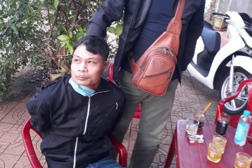 Bắt giữ nghi phạm dùng dao gây thương tích, cướp tài sản