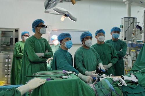 Lần đầu tiên ghép thận không cùng nhóm máu tại Việt Nam