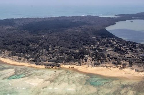 Tonga nhận viện trợ quốc tế sau thảm họa kép