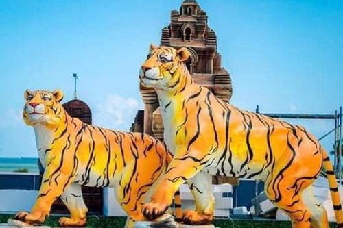 Dân mạng dí dỏm 'đặt tên' cho tượng hổ năm Nhâm Dần