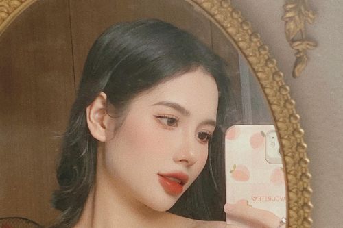 Hot girl Quảng Ninh lộ body nóng bỏng, gu thời trang cá tính