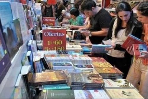 Covid-19 ở Cuba: Hoãn tổ chức Hội chợ sách quốc tế, 100% trẻ em trên 2 tuổi đã được tiêm vaccine
