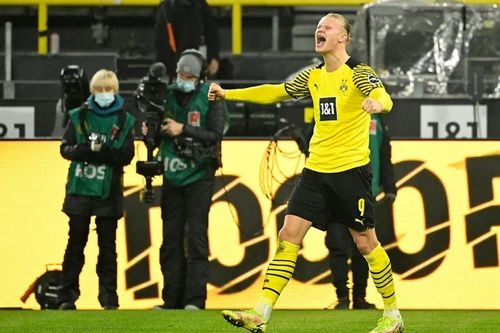 Haaland tỏa sáng, Dortmund phả hơi nóng vào gáy Bayern