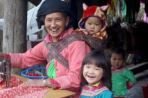 Màu tết - màu của đất nước