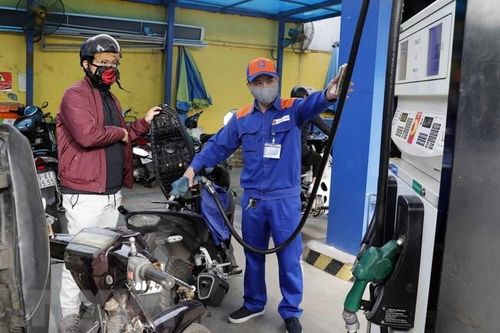 DN dầu khí có thể tiếp tục hưởng lợi do đà tăng giá dầu trong ngắn hạn