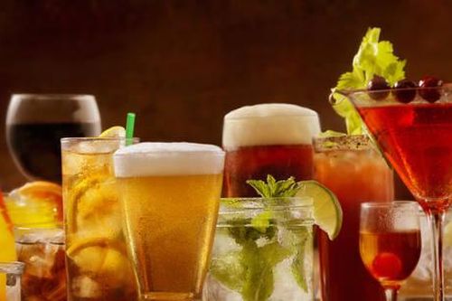 Nghiên cứu chỉ ra mối liên hệ giữa các loại đồ uống có cồn với COVID-19