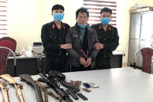 Bắt kẻ truy nã đặc biệt nguy hiểm mang súng theo người