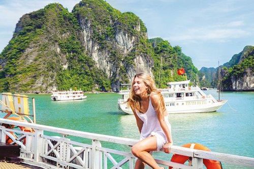 8.500 du khách quốc tế đến Việt Nam hậu dịch