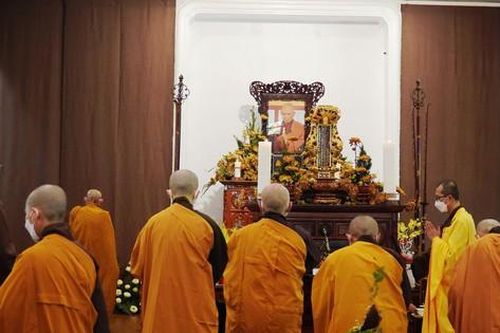 Trang nghiêm tâm tang Thiền sư Thích Nhất Hạnh tại Huế