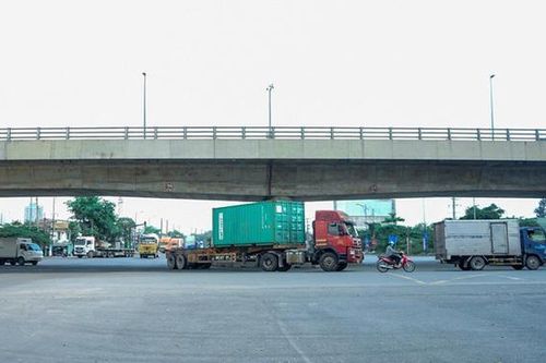 TPHCM: Giải pháp nào để hạn chế tai nạn giao thông tại vòng xoay Mỹ Thủy?