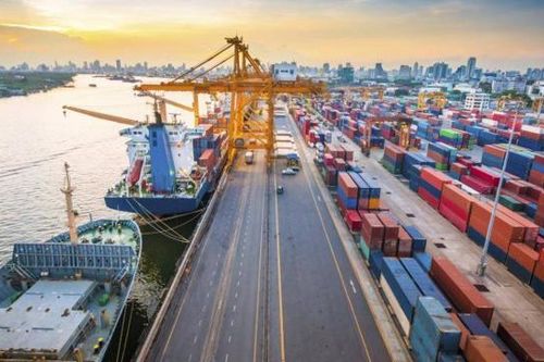 Hàng hóa thông qua cảng biển tháng 1 ước đạt 60 triệu tấn, hứa hẹn bứt phá trong năm