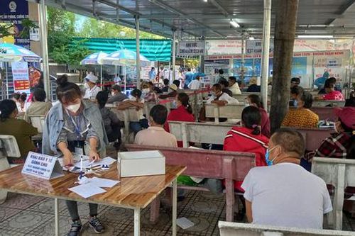 Khánh Hòa: Cơ sở y tế quản lý chặt người nuôi bệnh và phòng dịch COVID-19 dịp Tết