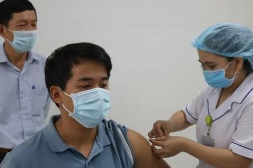 Thêm bằng chứng vaccine COVID-19 không làm giảm khả năng sinh sản ở cả hai giới