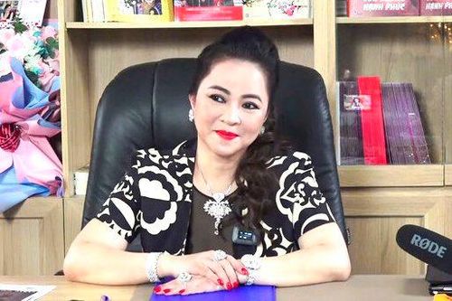 Có căn cứ xử lý bà Phương Hằng trong vụ án liên quan tiền từ thiện?