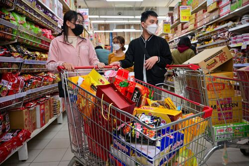 Siêu thị TP.HCM mở cửa đến 23h những ngày cận Tết
