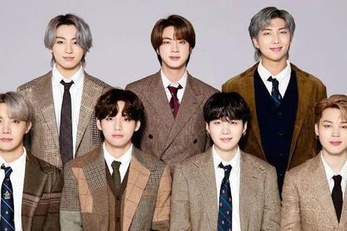 BTS vượt Tổng thống Moon Jae In trở thành người Hàn Quốc có ảnh hưởng nhất năm 2021
