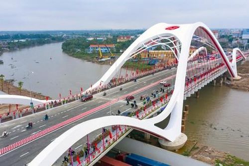 Phó Thủ tướng Lê Văn Thành cắt băng khánh thành cây cầu đẹp nhất Hải Phòng