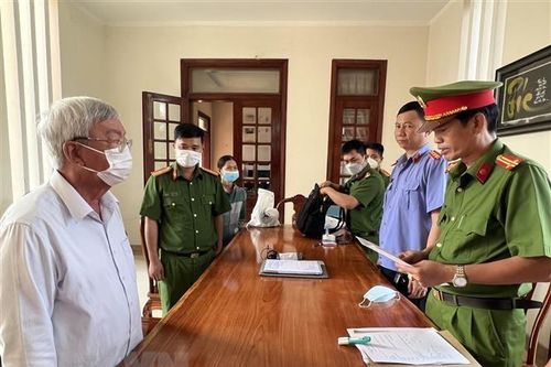Tạm giam nguyên Giám đốc Sở Tài nguyên và Môi trường Đồng Nai
