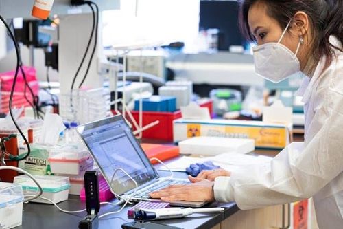 Phát triển bộ xét nghiệm COVID-19 mới có mức độ chính xác tương đương phương pháp PCR