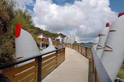 Xuất hiện bản sao Cầu Vàng Đà Nẵng ở Philippines, dân mạng ngán ngẩm lắc đầu