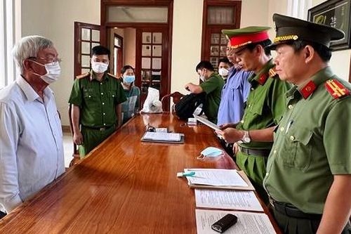 Đồng Nai: Bắt nguyên Giám đốc Sở Tài nguyên và Môi trường