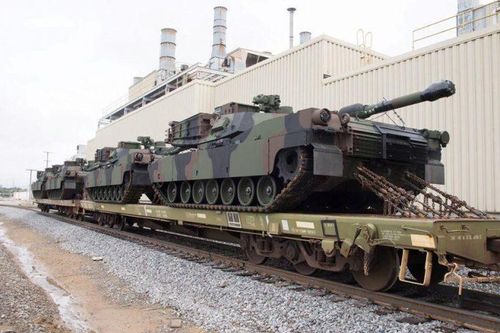 Mỹ cấp tốc giao xe tăng M1A2 Abrams cho Ba Lan để 'kiềm chế Nga'?