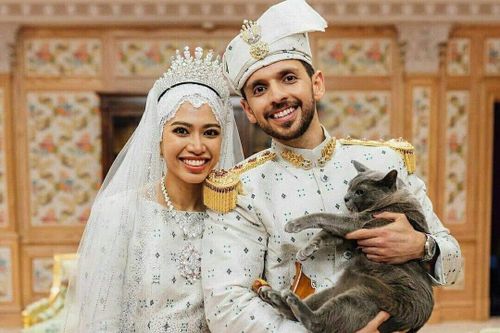 Váy cưới của công chúa Brunei